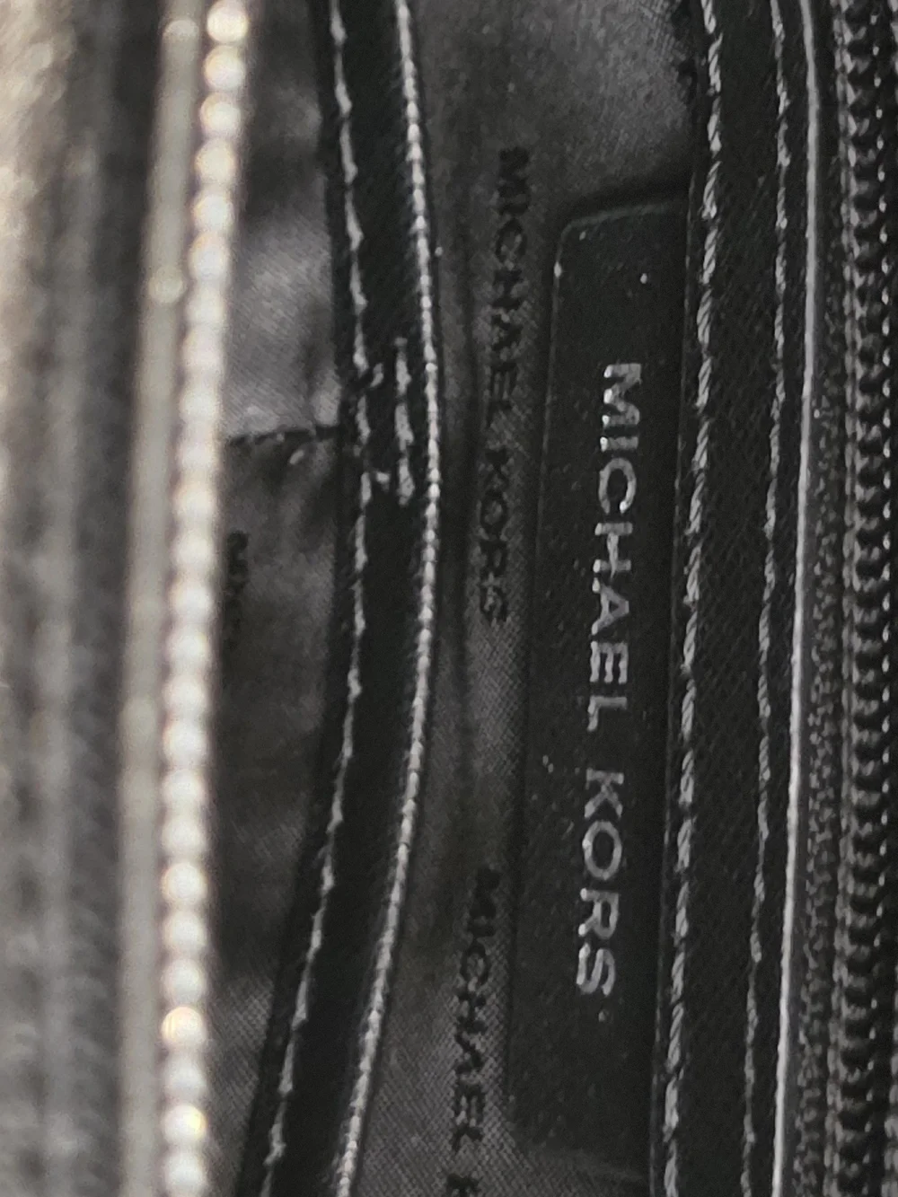 Michael Kors Black Signature Interior Zip Tote